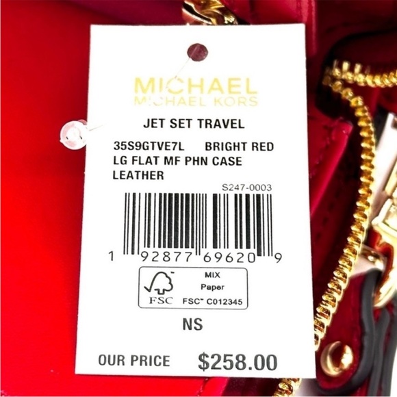 Michael Kors JST LG Flat MF Phone Case
Wallet Red/Gold - Picture 9 of 9